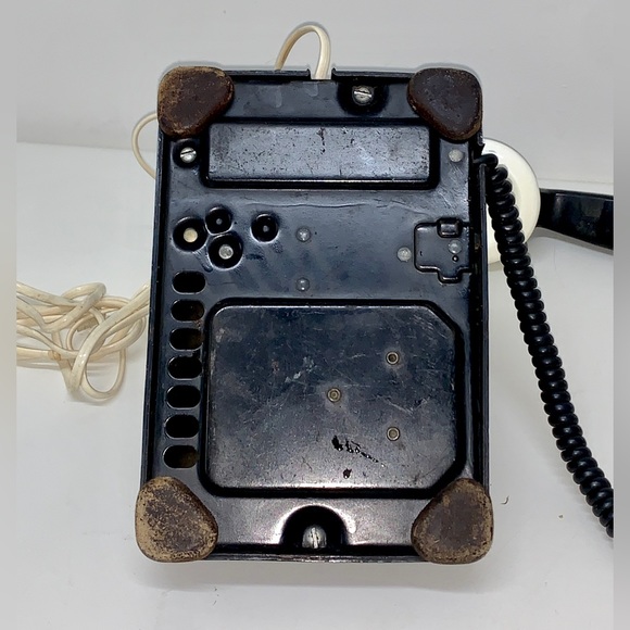 Early Mid Century Vintage WESTERN BELL Rotary Dial Telephone - Picture 9 of 16